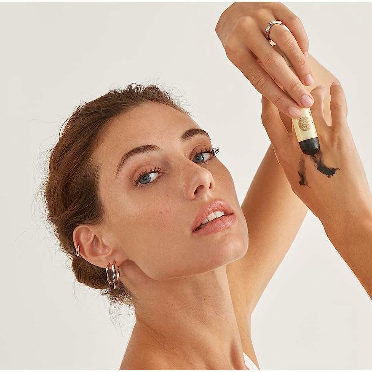 V5HFC798EE0DA753C6DA821F4842815EA63R4052483P3