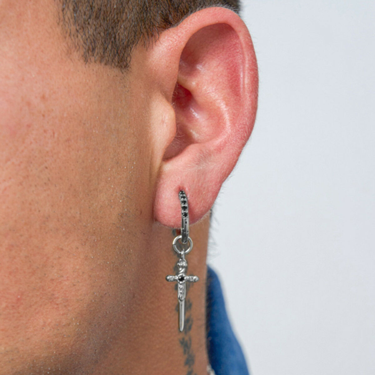 V2H6BFA27DA4D57D18FE4ED170AFFC00877R6734661P3