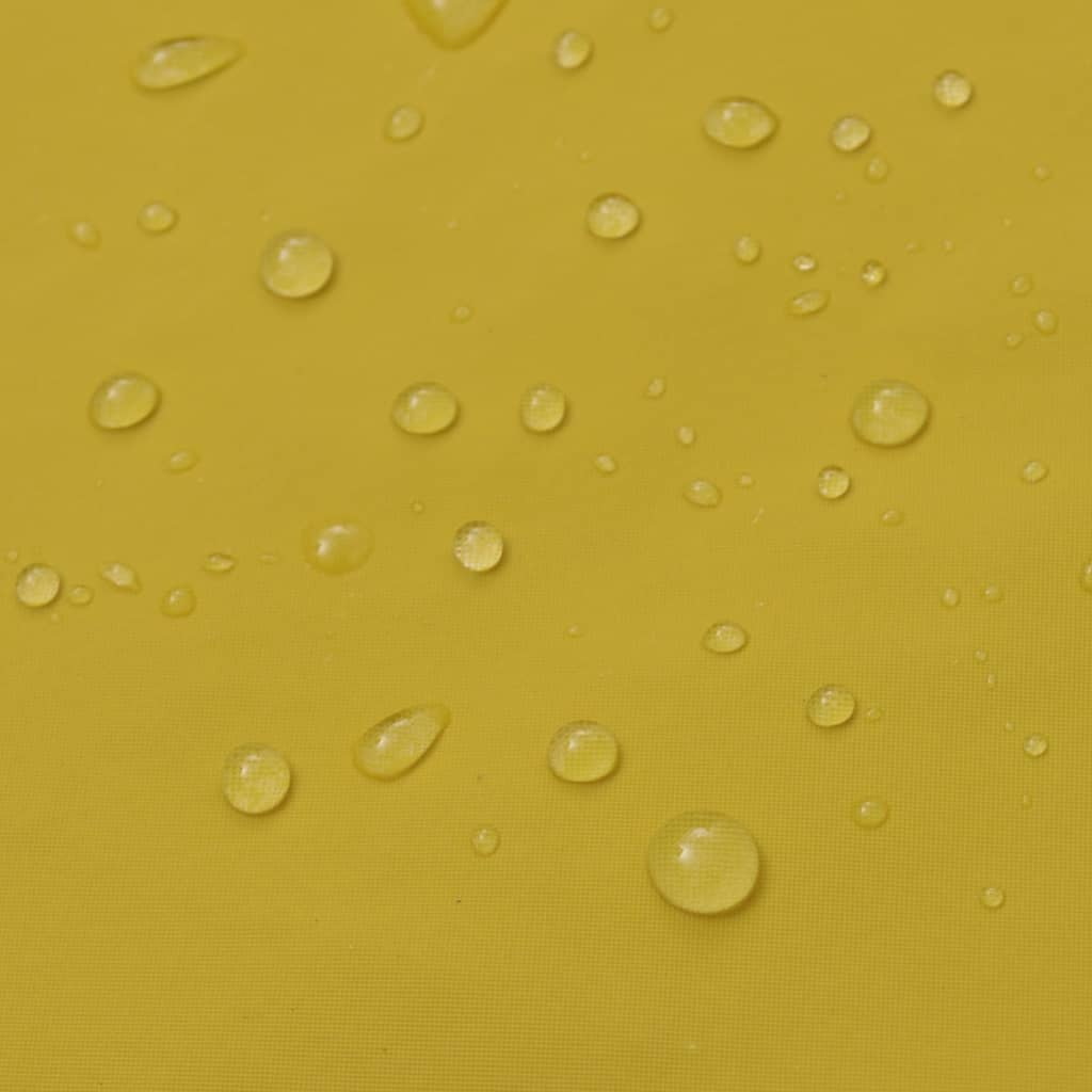 Detail van het waterdichte gele materiaal met regendruppels van het vidaXL regenpak.
