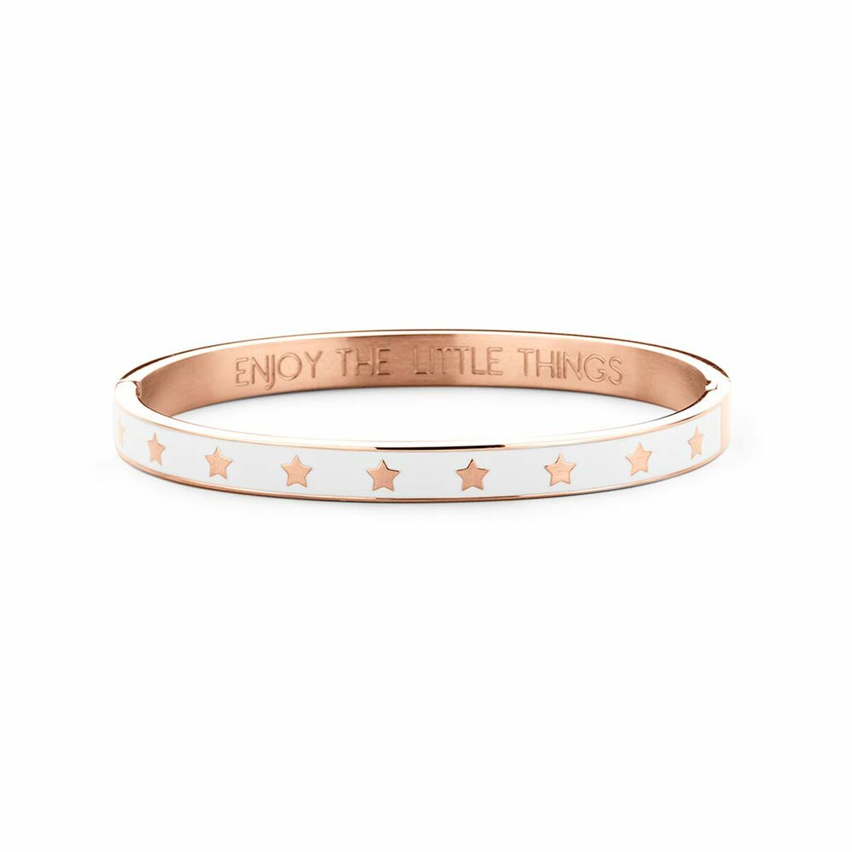 Detail van de CO88 Collection armband in roze goud met sterrenmotief en inscriptie.