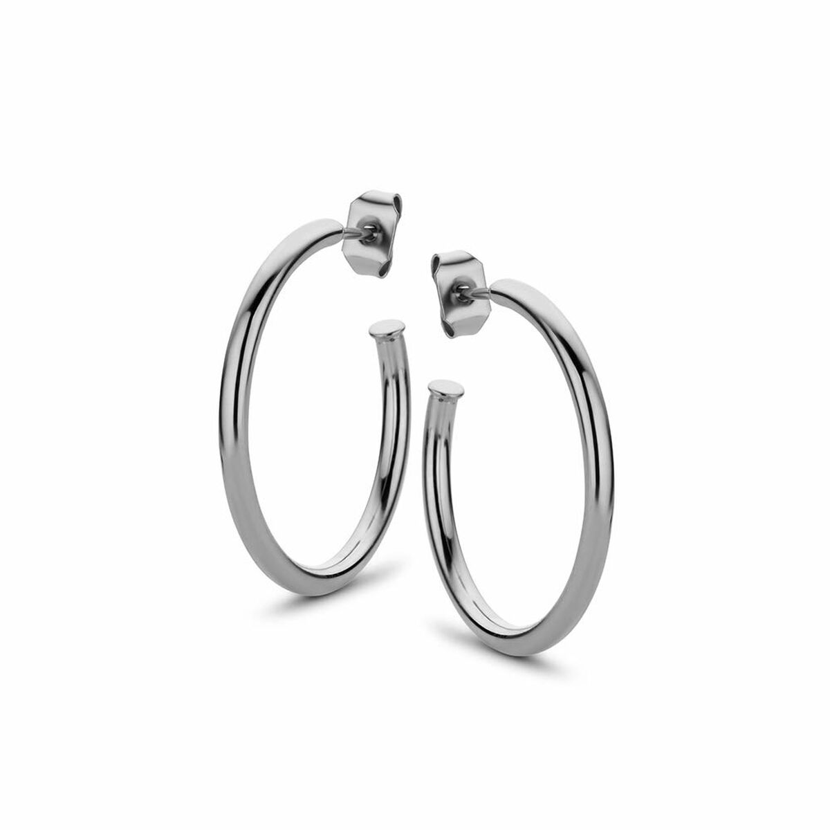 Zilverkleurige CO88 Collection oorbellen met een elegant, tijdloos ontwerp en een glanzende afwerking.