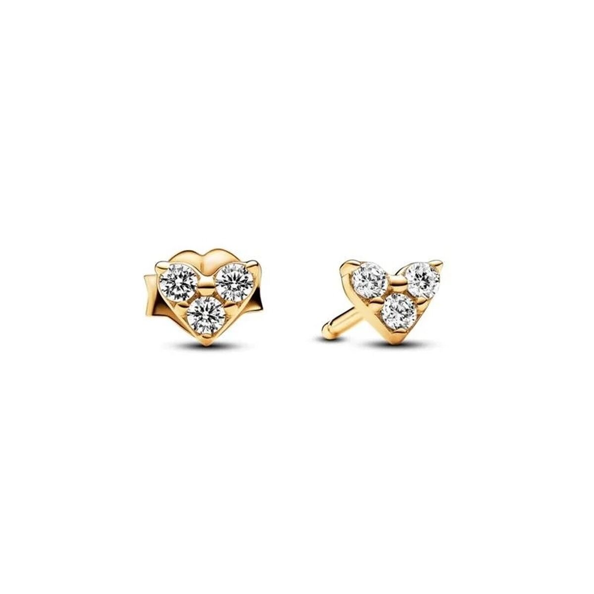 Elegante Pandora oorbellen in hartvorm met sprankelende stenen, tijdloos design.