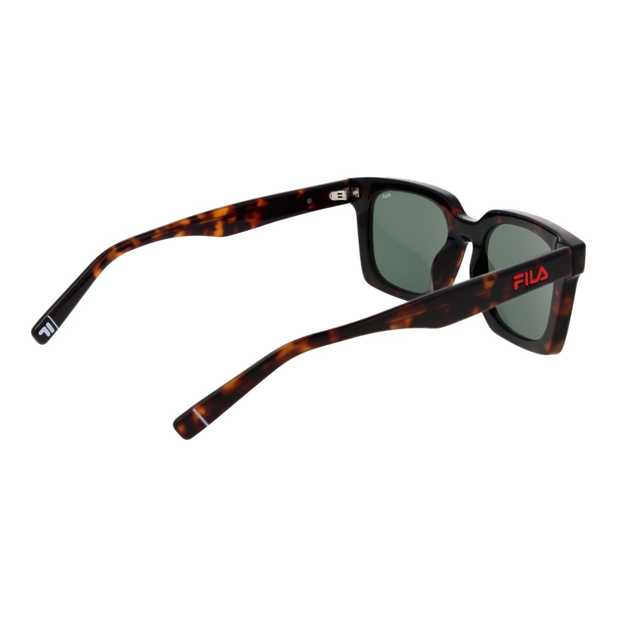 Detail van de Fila zonnebril in tortoise design met groene glazen en merklogo.