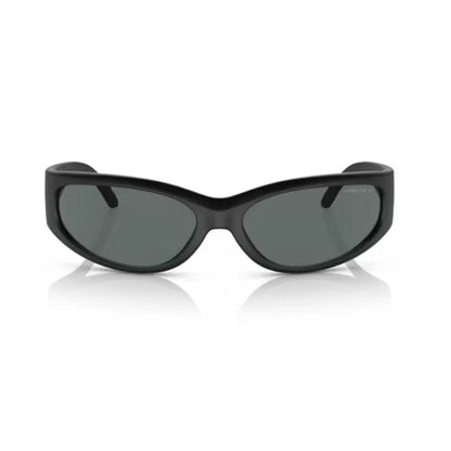 Zijaanzicht van de Arnette CATFISH zonnebril in zwart met groene glazen.