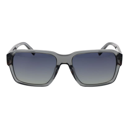 Detail van de Timberland zonnebril TB9343 5720D met grijs montuur en gradient glazen.