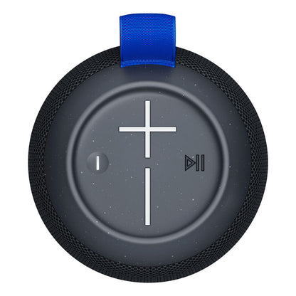 Detail van de bovenkant van de Logitech WONDERBOOM PLAY met bedieningselementen.