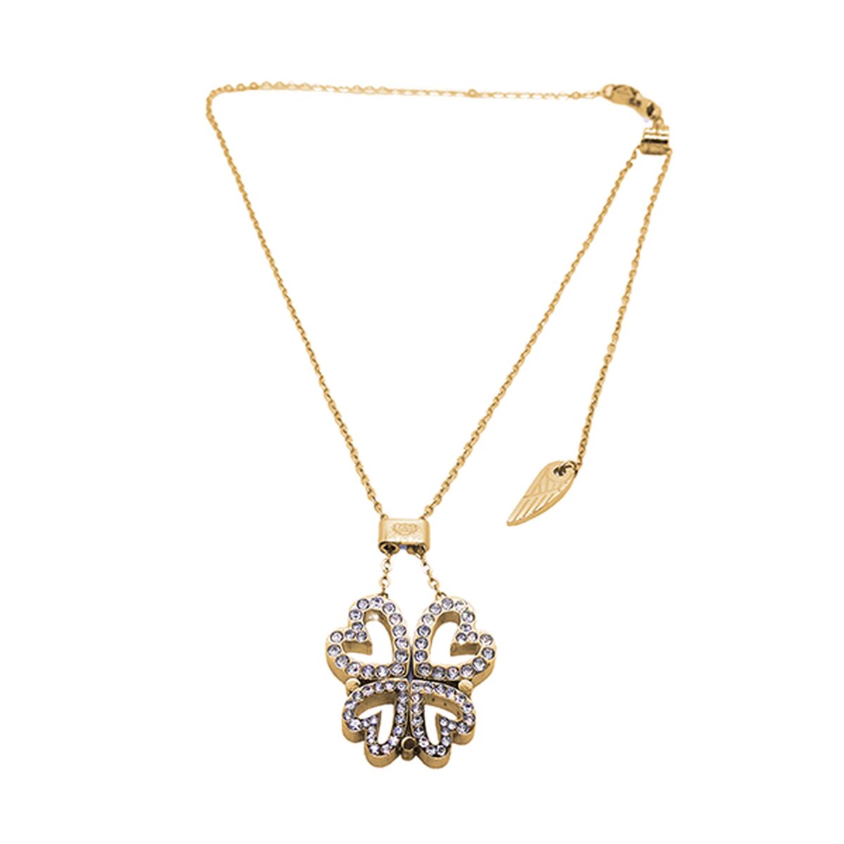 Detail van de AN Jewels damesketting met gouden ketting en hartvormige hanger.