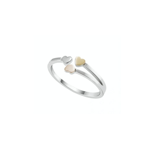 Zilverkleurige One Jewels ring met drie hartjes, elegant en tijdloos ontwerp.