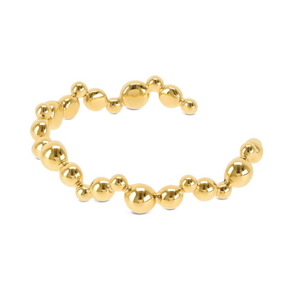 Detail van de One Jewels gouden armband met elegante bolvormige elementen.