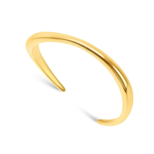 Gouden One Jewels armband met een elegant, minimalistisch ontwerp en een open uiteinde.