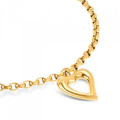 Detail van de One Jewels gouden ketting met een hartvormige hanger.