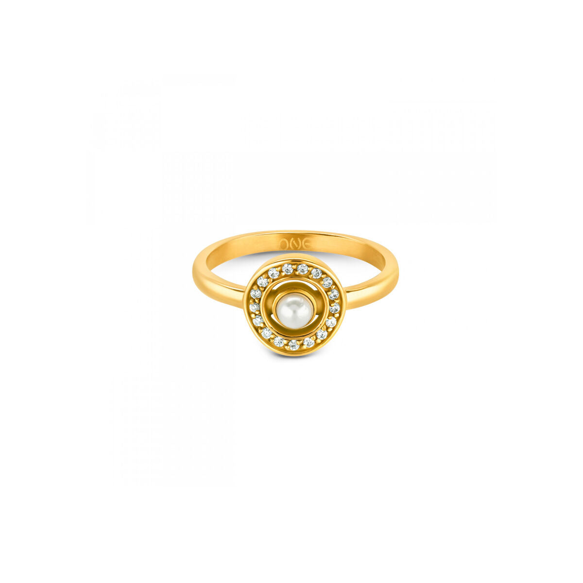 Detail van de elegante One Jewels ring met parel en sprankelende stenen.