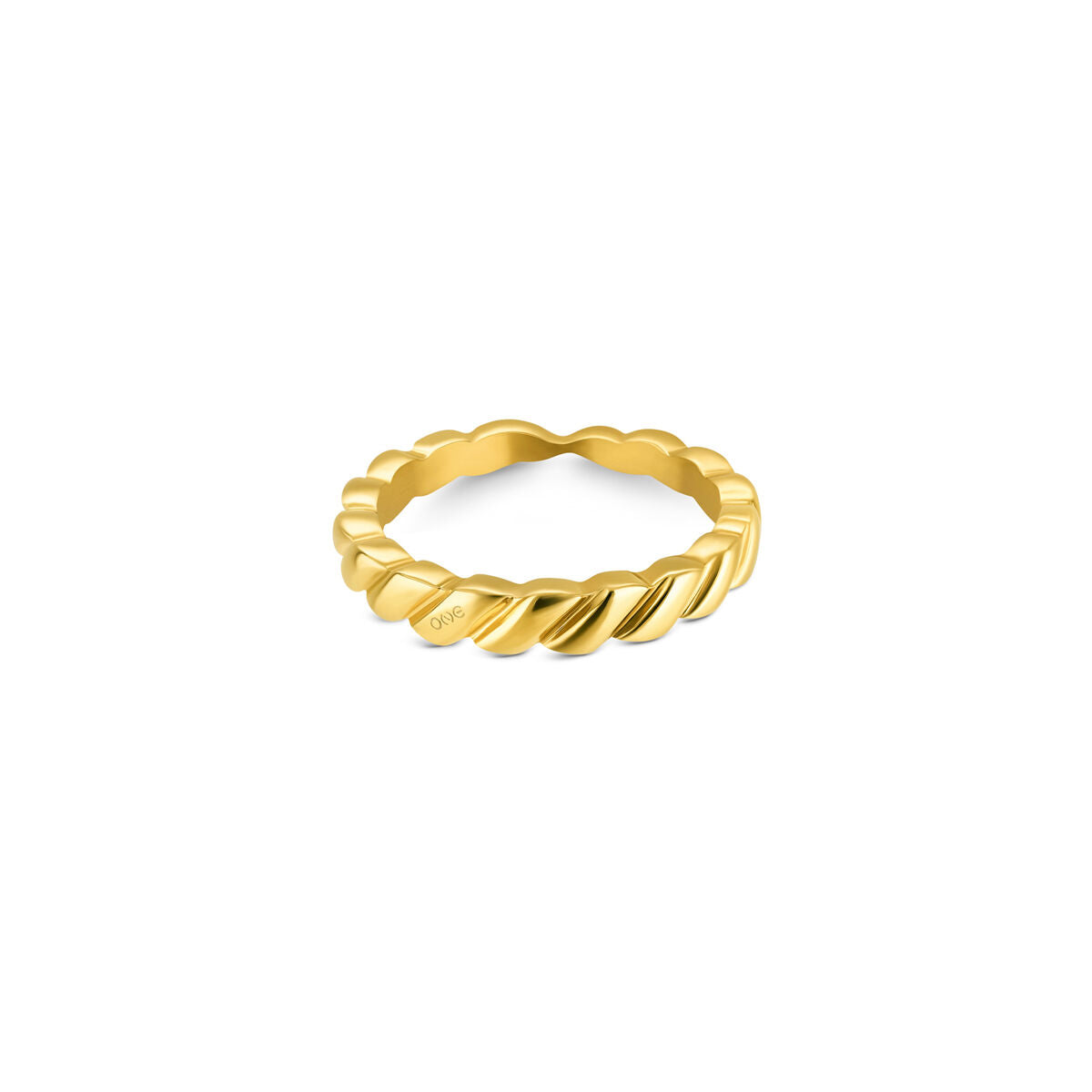 Detail van de gouden One Jewels ring met een elegant, gedraaid ontwerp.