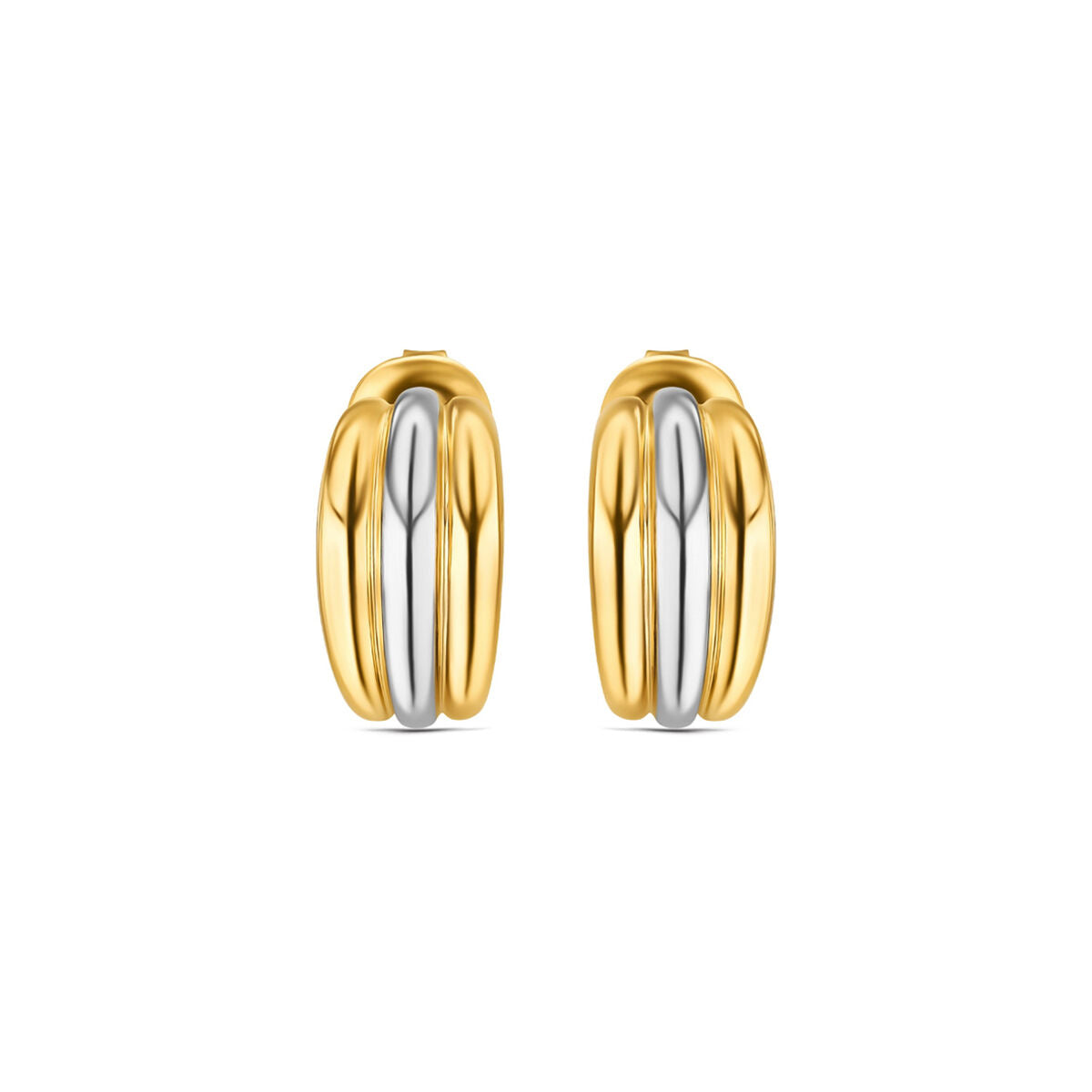 Detail van de gouden One Jewels oorbellen met een elegant design en glanzende afwerking.