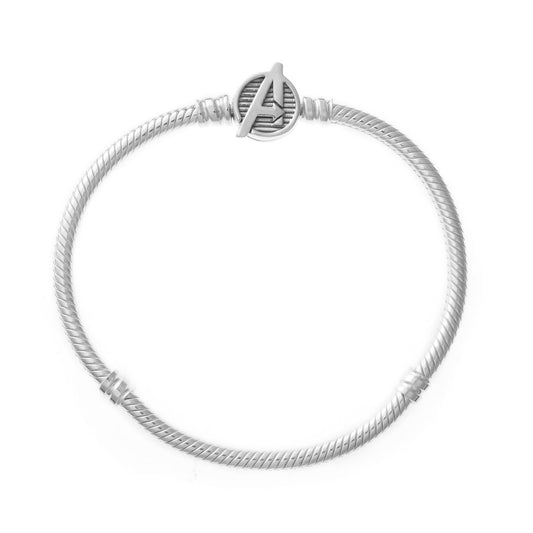 Sterling zilveren Pandora armband voor dames met een elegante, gedraaide structuur.