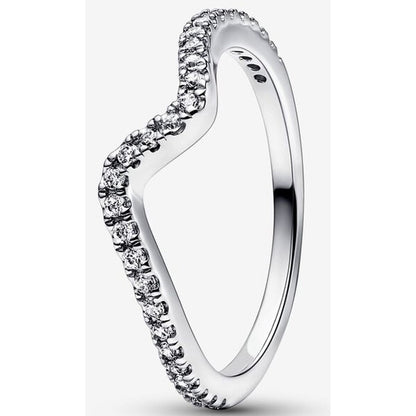 Pandora Ring Dames maat 12 met een tijdloos ontwerp en sprankelende details.