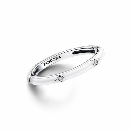 Pandora ring dames 193089C01 met tijdloos design en sprankelende details.