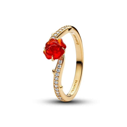 Pandora Ring Dames Gouden Elegant 8 met rode bloem en sprankelende details.