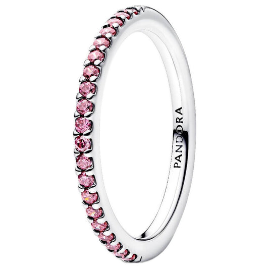 Roze Pandora ring met sprankelende stenen, elegant en vrouwelijk ontwerp.