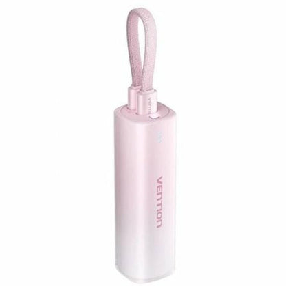 Vention powerbank in stijlvol roze ontwerp met handig draagkoord.