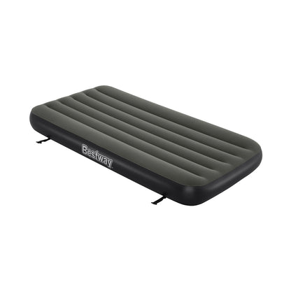 Detail van het Bestway opblaasbare matras in zwart en grijs, zijaanzicht met ribbelstructuur.