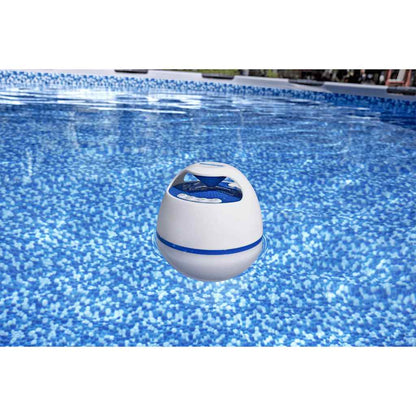 Bestway Bluetooth luidspreker drijvend in zwembad, waterdicht en LED-verlichting.