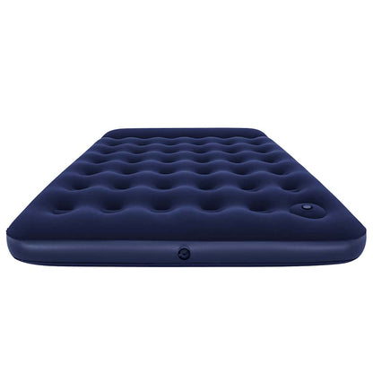 Detail van het Bestway luchtbed met ingebouwde voetpomp, zijaanzicht met opblaasknop.