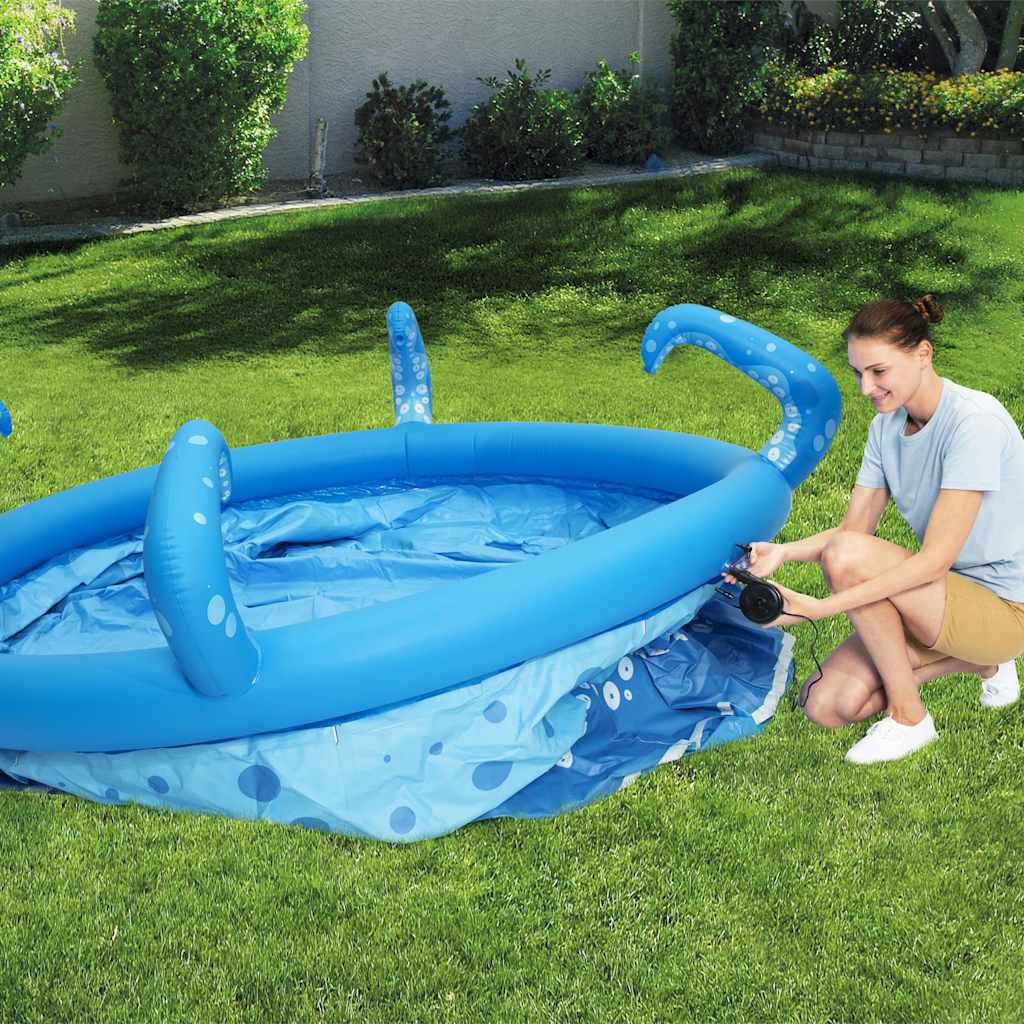 Detail van het Bestway Easy Set OctoPool zwembad met sproeiers, zijaanzicht in de achtertuin.
