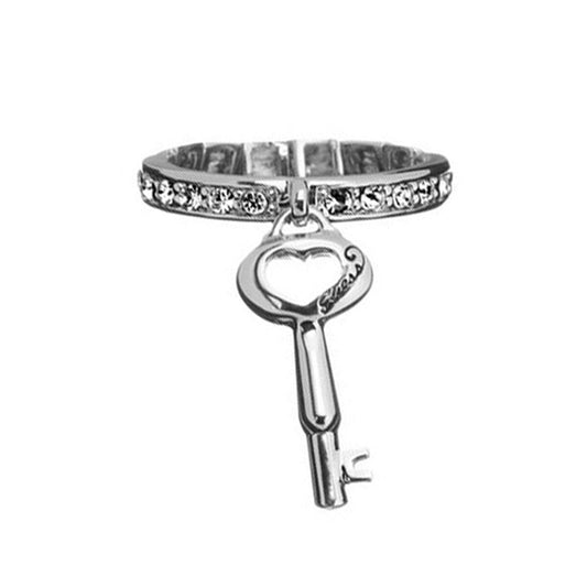 Zilverkleurige Guess ring met hartvormige sleutel en sprankelende details.