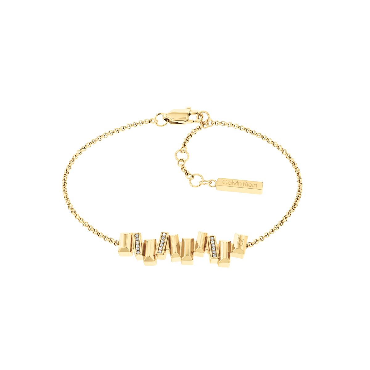 Gouden Calvin Klein armband voor dames met een elegant design en strassteentjes.