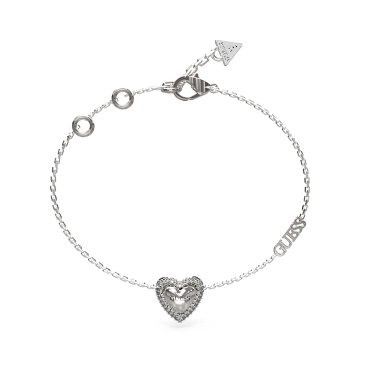 Zilverkleurige Guess armband voor dames met hartvormige hanger en merklogo.