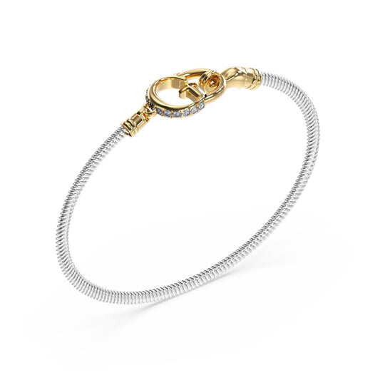 Zilverkleurige Guess armband voor dames met elegante sluiting en sprankelende details.