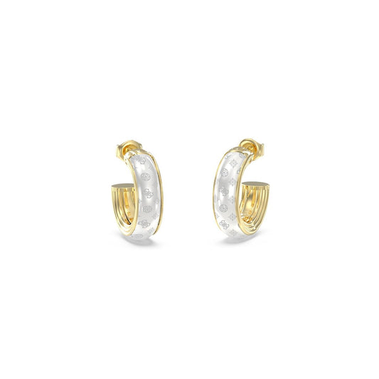 Gouden Guess oorbellen met elegante design en witte accenten.