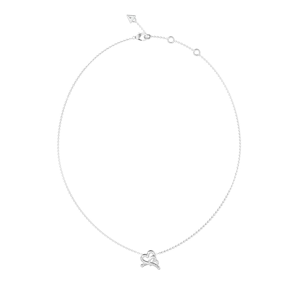 Zilverkleurige Guess ketting met elegant ontwerp en hartvormige hanger.