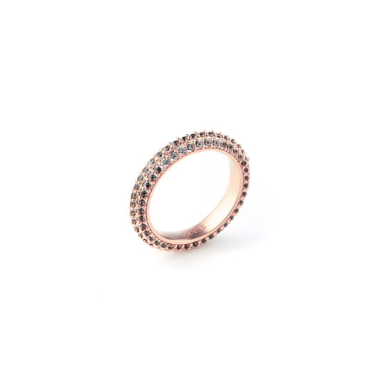 Elegante Guess ring voor dames in roze goud met sprankelende stenen.