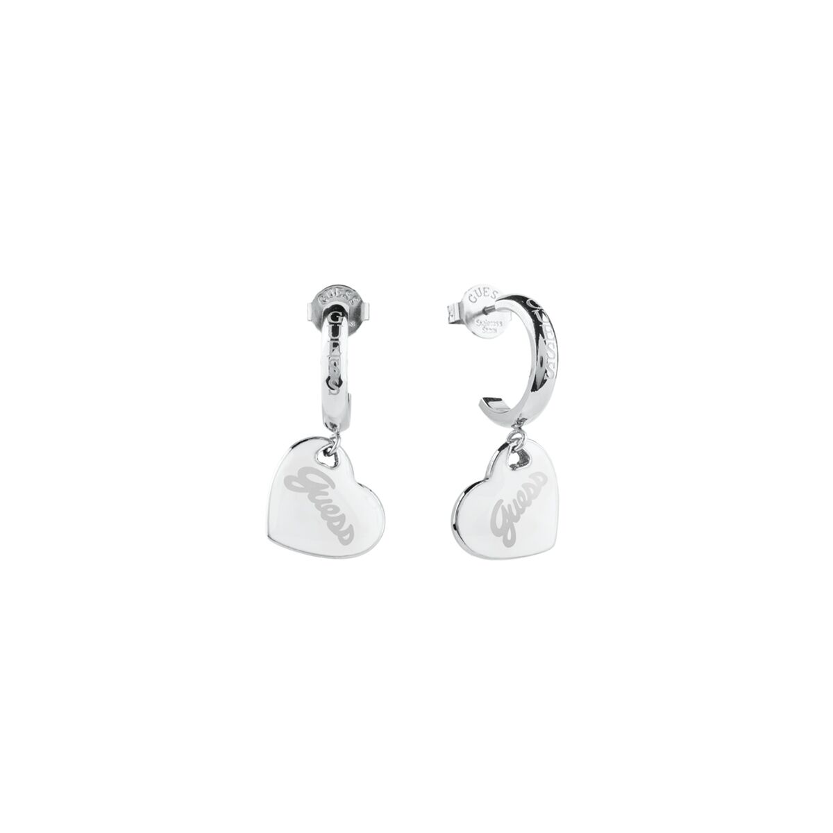 Zilverkleurige Guess oorbellen met hartvormige hanger, elegant ontwerp voor dames.