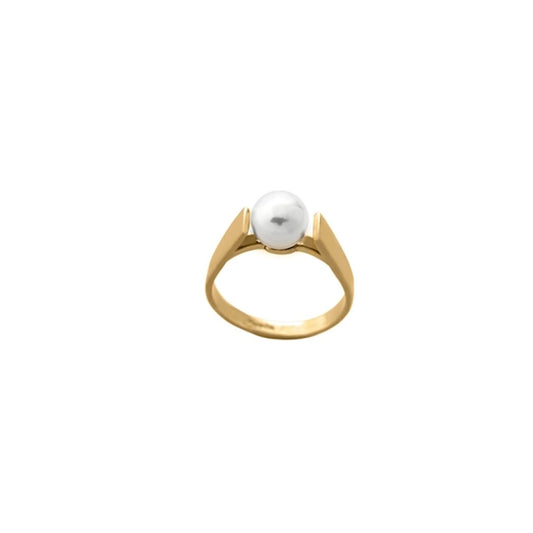 Gouden Majorica ring met een witte parel, elegante en tijdloze stijl.