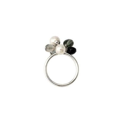 Elegante Majorica ring met parels en edelstenen, perfect voor elke gelegenheid.