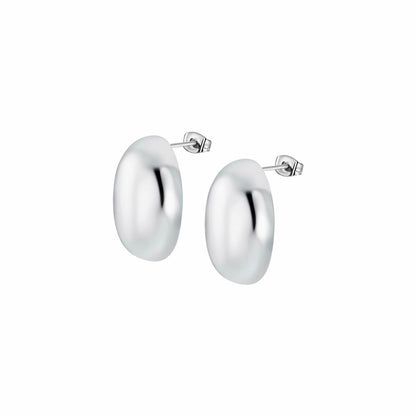 Zilverkleurige Lotus oorbellen met een elegant, glad design voor dames.