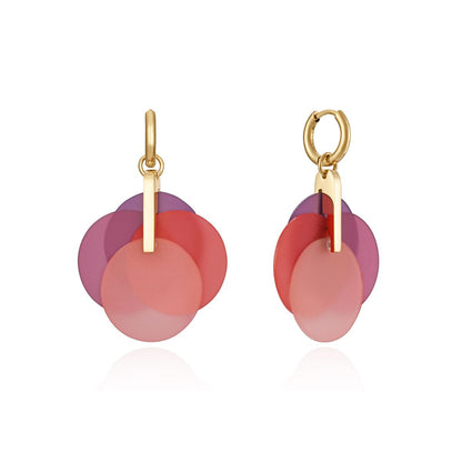 Elegante Viceroy oorbellen met kleurrijke, transparante schijven in rood en paars.