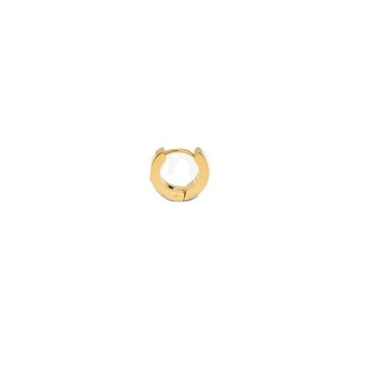 Gouden Radiant oorbel voor dames met een elegant ontwerp en tijdloze uitstraling.