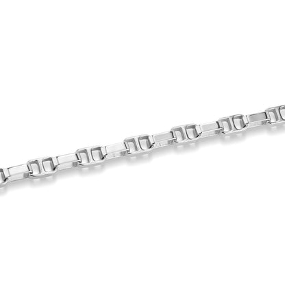 Detail van de zilverkleurige Radiant armband met een elegant schakeldesign.