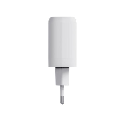 Zijaanzicht van de Trust 25139 witte oplader met USB-C aansluiting.