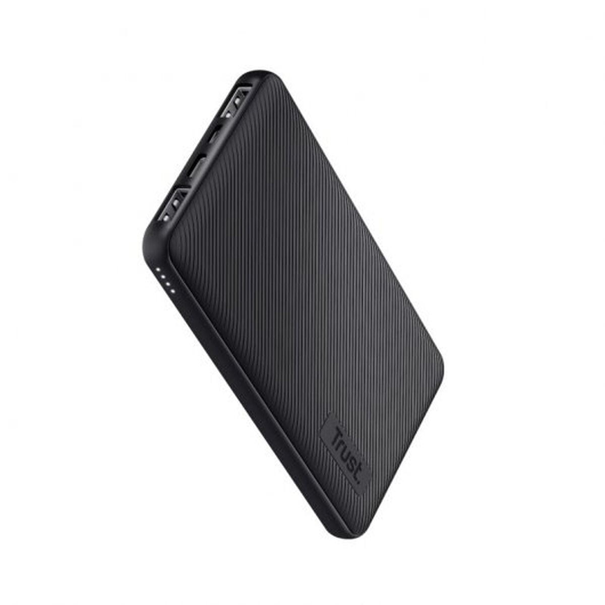 Zijaanzicht van de Trust Power Bank Primo Zwart met dubbele USB-poorten.
