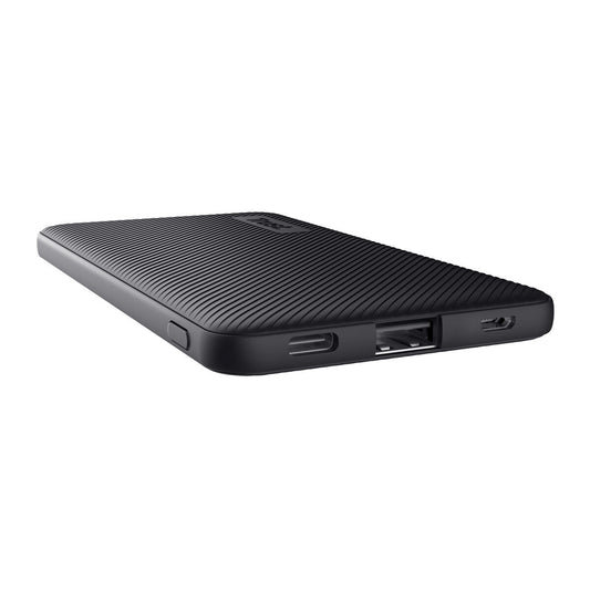 Trust Primo laptopbatterij met snellaadpoort, zijaanzicht met ribbelstructuur.