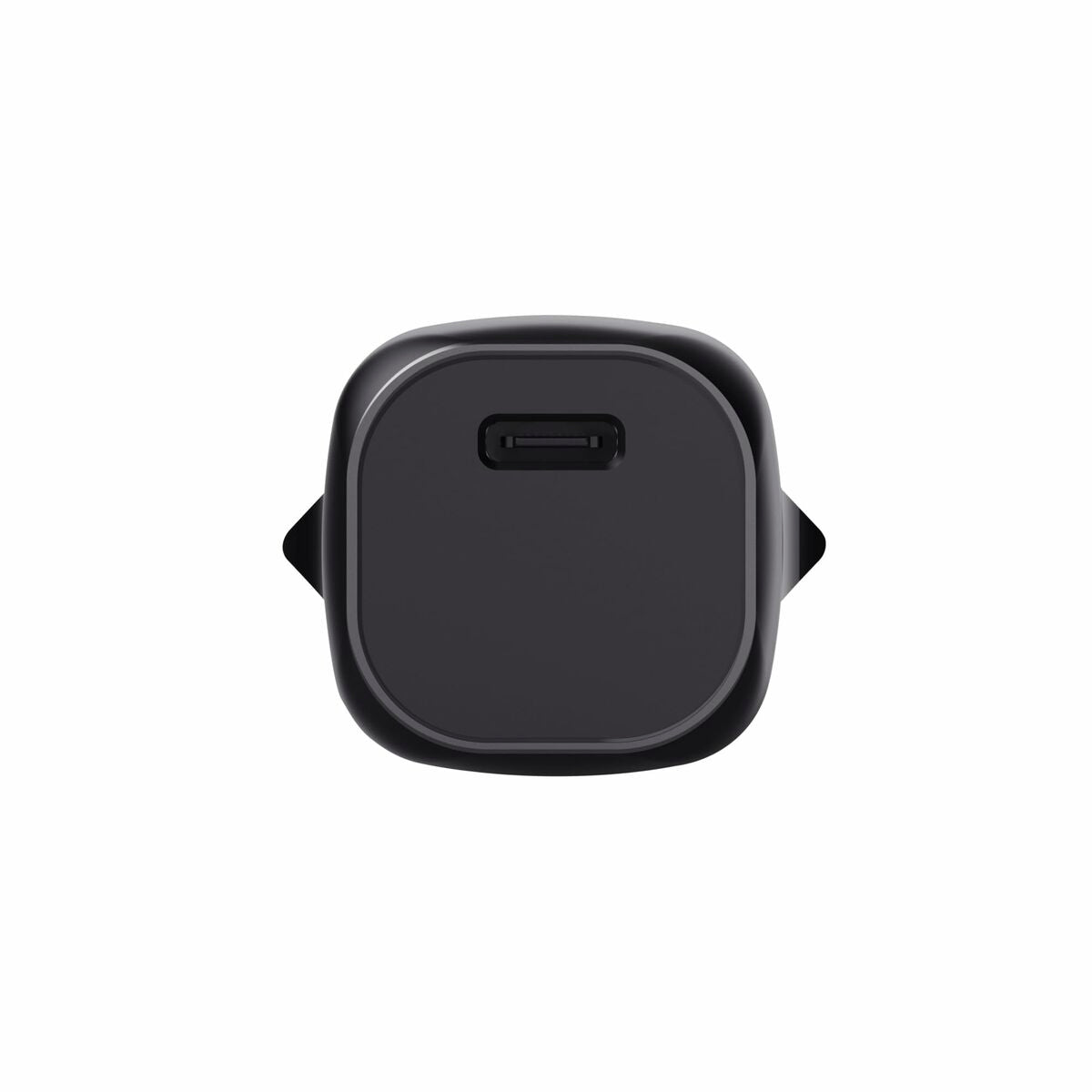 Detail van de Trust 25174 zwarte oplader met USB-C aansluiting, bovenaanzicht.