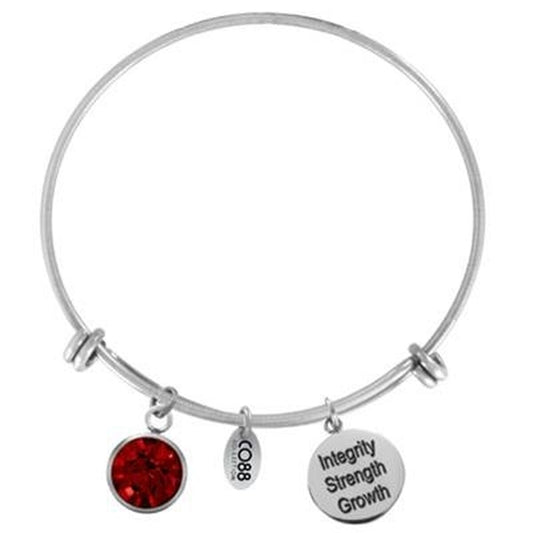 Zilverkleurige CO88 Collection armband met rode steen en bedels met teksten.