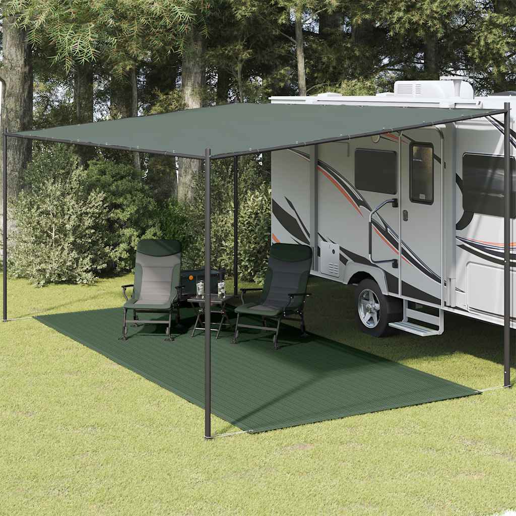 vidaXL tenttapijt 250x500 cm in groen, geplaatst onder een caravanluifel met stoelen en tafel.