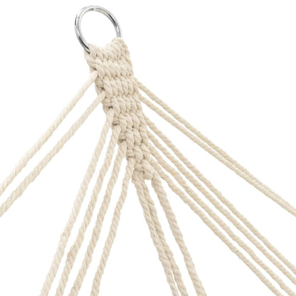 Detail van de stevige metalen lussen van de vidaXL hangmat voor veilige bevestiging.