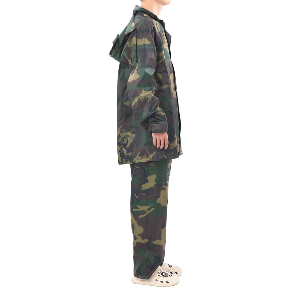 Zijaanzicht van het vidaXL camouflage regenpak met capuchon, maat L.